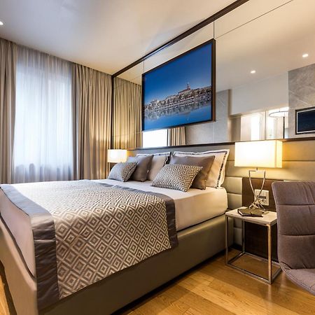 Fortuna Luxury Rooms 1 Split Exteriör bild
