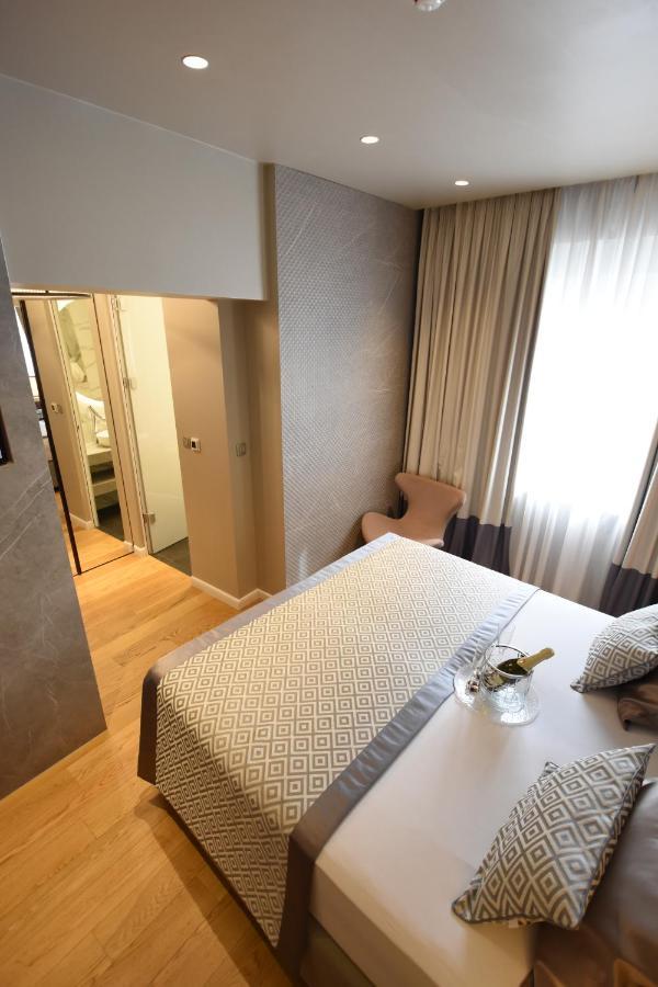 Fortuna Luxury Rooms 1 Split Exteriör bild