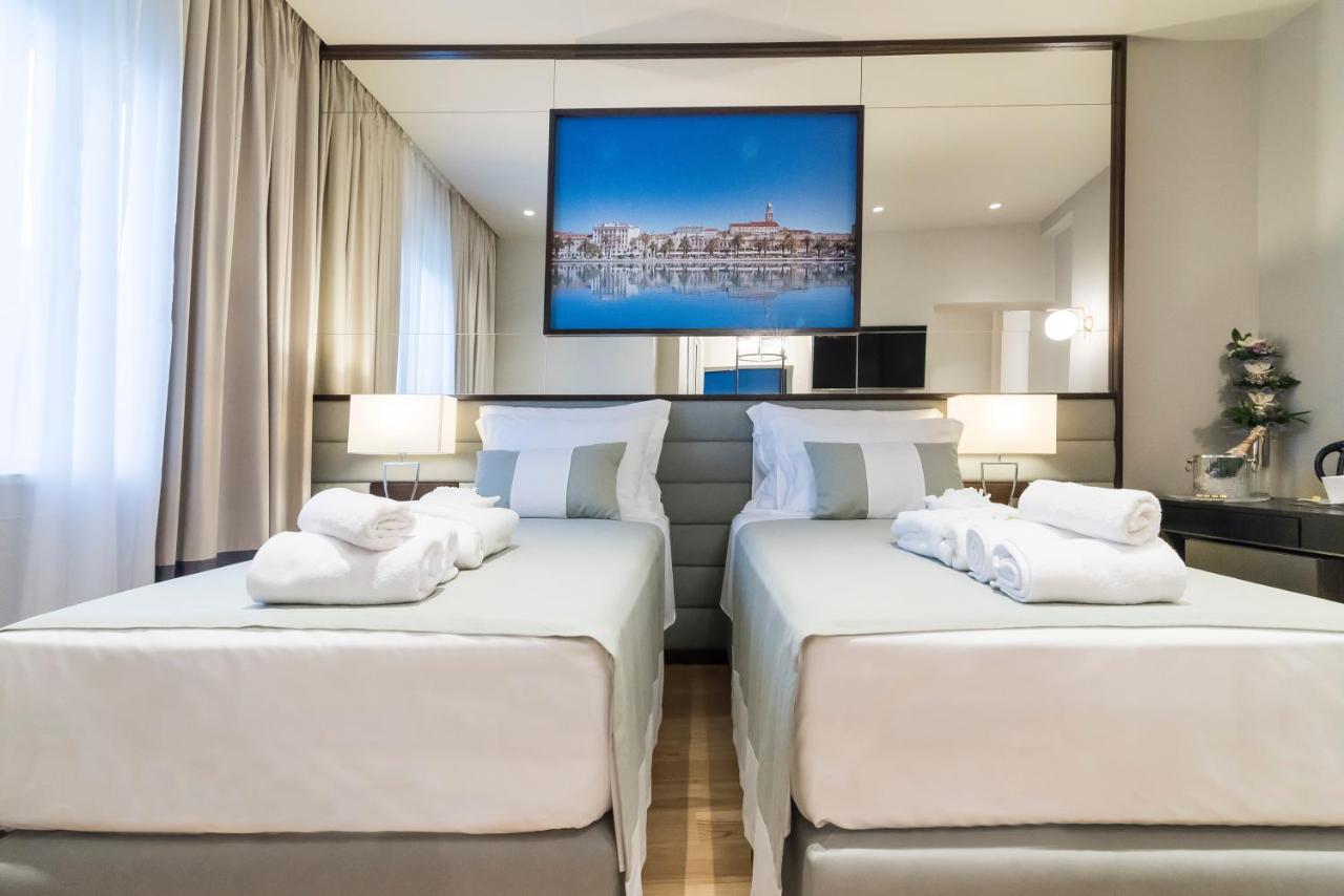 Fortuna Luxury Rooms 1 Split Exteriör bild