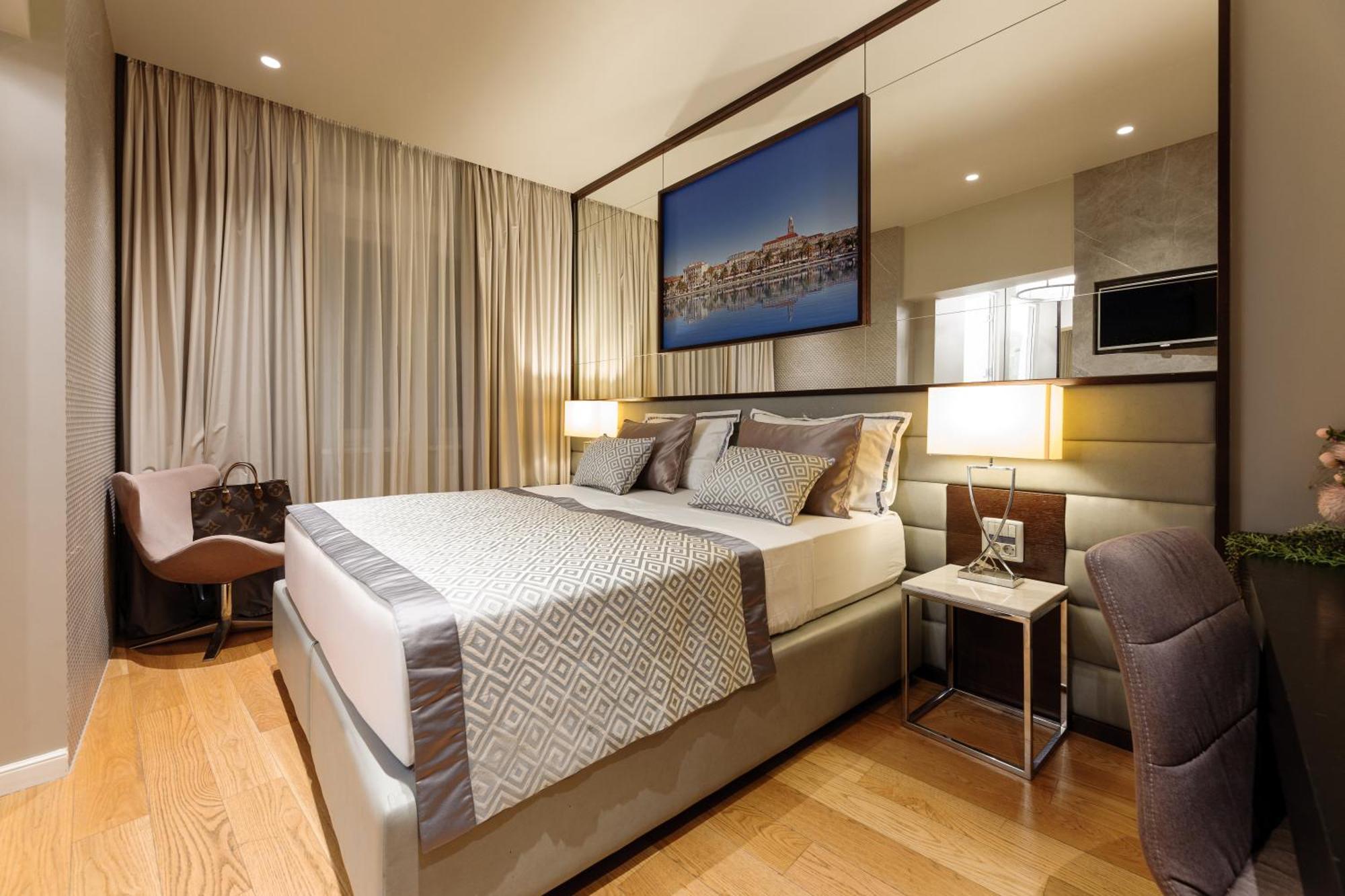 Fortuna Luxury Rooms 1 Split Exteriör bild